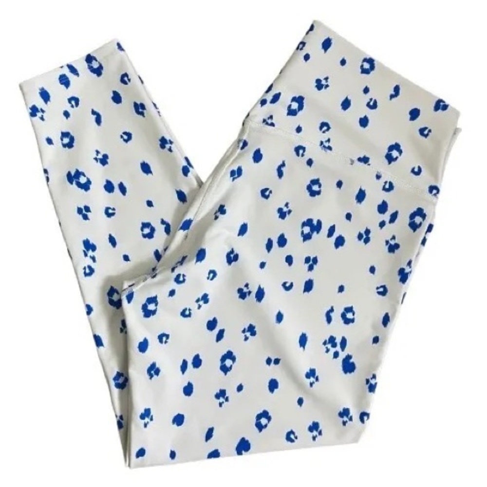Sage Collective Legging Activewear - white with blue cheetah print - size M